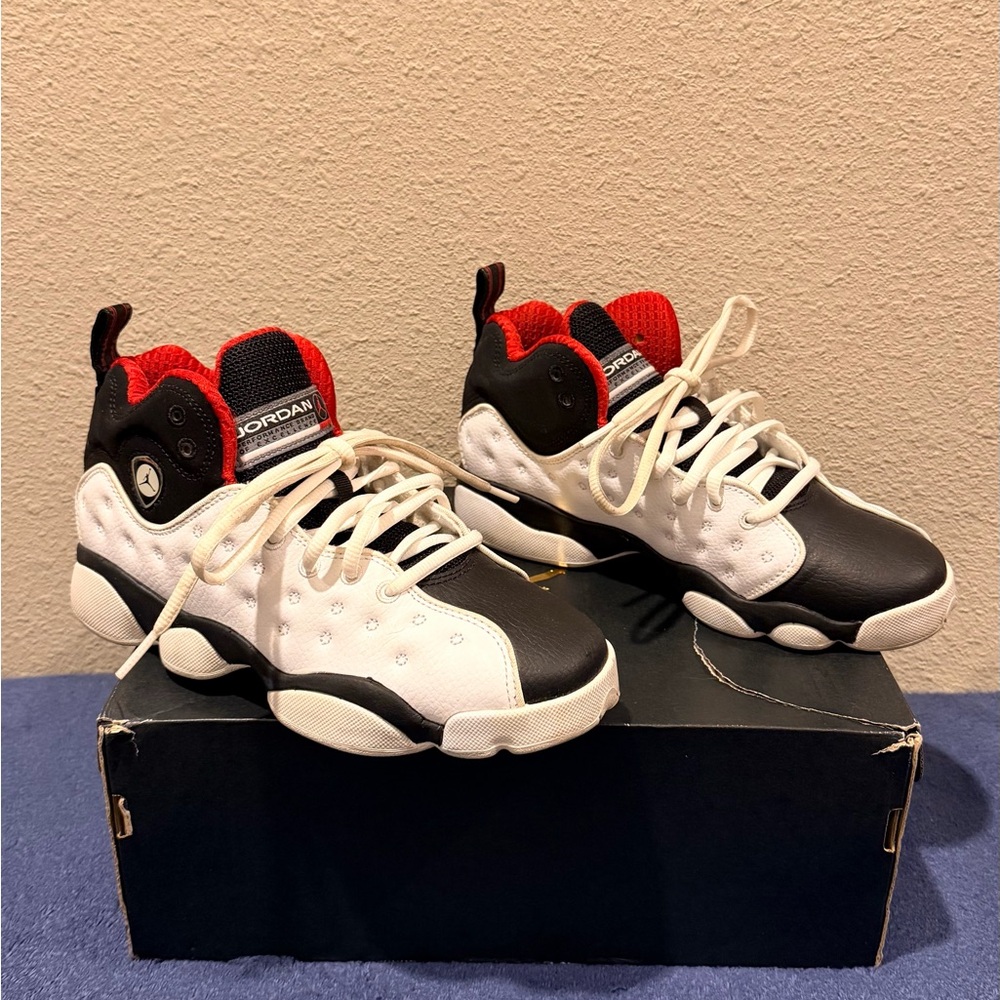 JORDAN JUMPMAN TEAM II BG Youth Unisex Size 5Y Red Black White Sneakers Tennis